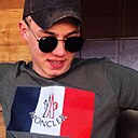 Знакомства: Валерий, 24 года, Челябинск