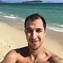 Знакомства: Макс, 30 лет, Богатое