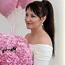 Знакомства: Юлия, 35 лет, Усть-Лабинск