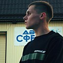 Знакомства: Антон, 34 года, Невьянск
