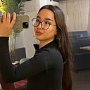 Знакомства: Сабина, 21 год, Махачкала