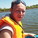 Знакомства: Макс, 21 год, Кемерово