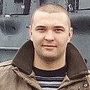 Знакомства: Илья, 33 года, Калининград
