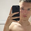 Знакомства: Алексей, 21 год, Саратов