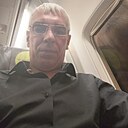 Знакомства: Роман, 44 года, Нерюнгри