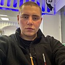 Знакомства: Данил, 23 года, Томск