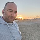 Знакомства: Ionut, 40 лет, Cluj