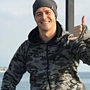 Знакомства: Антон, 29 лет, Москва