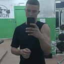 Знакомства: Кирилл, 21 год, Волжский