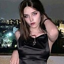 Знакомства: Вика, 19 лет, Москва