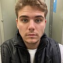 Знакомства: Артëм, 27 лет, Черноголовка