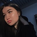 Знакомства: Елена, 21 год, Златоуст
