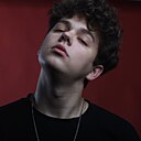 Знакомства: Кирилл, 20 лет, Барнаул