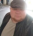 Знакомства: Андрей, 31 год, Санкт-Петербург