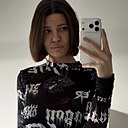 Знакомства: Zi, 26 лет, Новосибирск