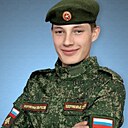 Знакомства: Данил, 19 лет, Полысаево
