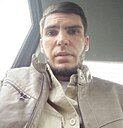 Знакомства: Вардан, 25 лет, Лиски