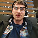 Знакомства: Макс, 26 лет, Ярцево