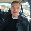 Знакомства: Илья, 25 лет, Брянск