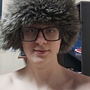 Знакомства: Ярослав, 19 лет, Солигорск