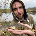 Знакомства: Денис, 32 года, Жлобин