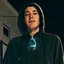 Знакомства: Viktor, 21 год, Варшава