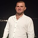 Знакомства: Виктор, 31 год, Мариуполь