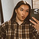 Знакомства: Лизочек, 19 лет, Новомосковск