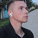 Знакомства: Виктор, 24 года, Феодосия