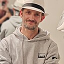 Знакомства: Vasil, 46 лет, Ольштын