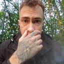 Знакомства: Кирилл, 27 лет, Екатеринбург