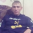 Знакомства: Денис, 31 год, Кичменгский Городок