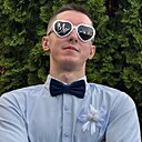 Знакомства: Саша, 25 лет, Ельск