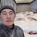 Знакомства: Бауыржан, 25 лет, Талдыкорган