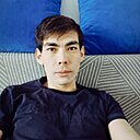 Знакомства: Ерсултан, 32 года, Усть-Каменогорск