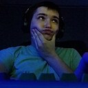 Знакомства: Максим, 23 года, Мурманск