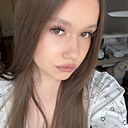 Знакомства: Катюша, 18 лет, Санкт-Петербург