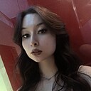 Знакомства: Ника, 20 лет, Магнитогорск