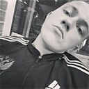 Знакомства: Artem, 32 года, Саратов