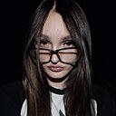 Знакомства: Юля, 18 лет, Караганда