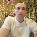 Знакомства: Максим, 36 лет, Белокуриха