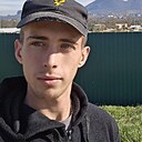 Знакомства: Виталий, 20 лет, Геленджик