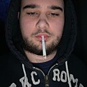 Знакомства: Максим, 18 лет, Днепр