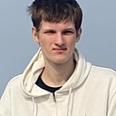 Знакомства: Артем, 18 лет, Комсомольск-на-Амуре