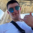 Знакомства: Georgy, 21 год, Челябинск