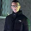 Знакомства: Артём, 19 лет, Климовичи
