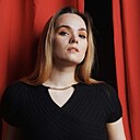 Знакомства: Мила, 28 лет, Москва