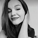 Знакомства: Вика, 28 лет, Москва