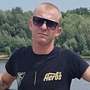 Знакомства: Саня, 29 лет, Калинковичи