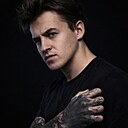 Знакомства: Роберт, 30 лет, Днепр